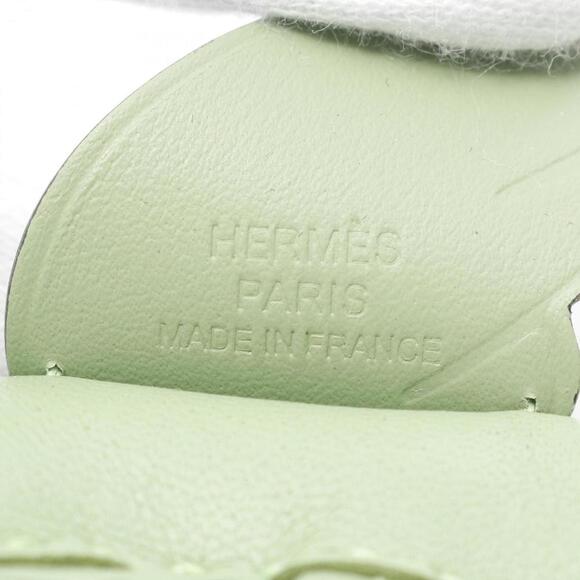 HERMES Green Leather Charm - Picture 4 of 6